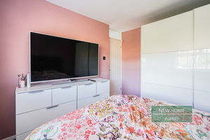 Photo 24- click for photo gallery